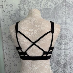 New $36 Aerie American Eagle Chill Sports Bra Top Bralette Strappy Back L Black